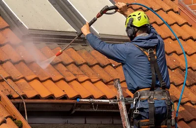 Démoussage et hydrofuge de toiture à Wamin